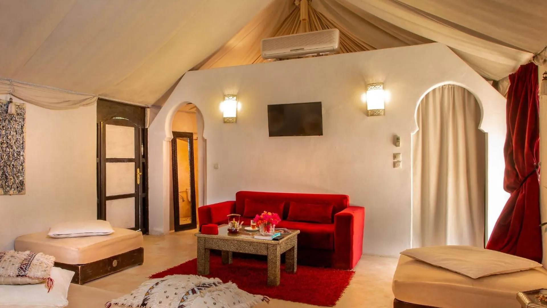 Hotel Les Jardins D'Issil El Aggada